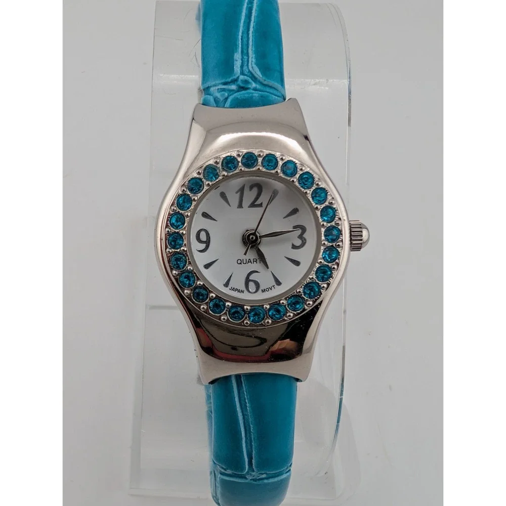 Avon 2005 December Birthstone Women's Bangle Watch- New Battery